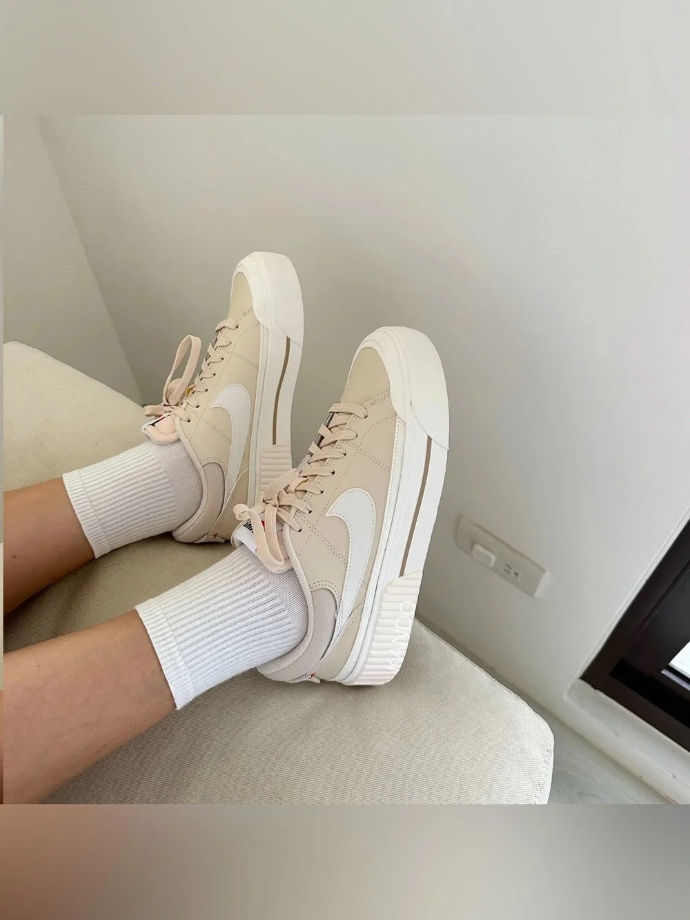 Nike Court Legacy Lift Shoes in Beige (Women’s Size 6.5)